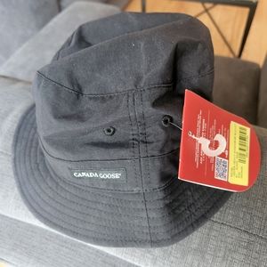 Canada Goose Ladies Heavy Windwear Bucket Hat